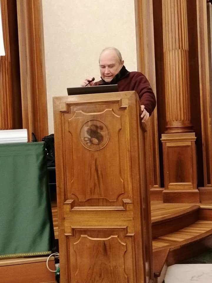 Lezioni di Poesia™: Valerio Sampieri